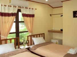 巴普哈多尔酒店，位于湄宏颂的度假村