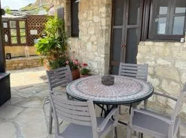 'I Folia' Village house with roof garden and terrace