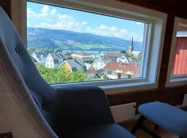 Toppleilighet i sentrum av Lillehammer