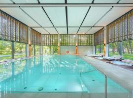 Eva Park Life & Spa，位于康斯坦钦-耶焦尔纳的酒店