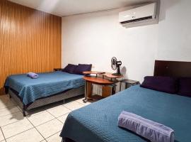 The Avocado Inn，位于圣佩德罗苏拉的酒店