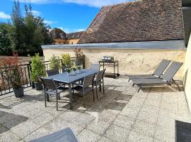 La Terrasse de Villeneuve，位于Villeneuve-sur-Yonne的酒店