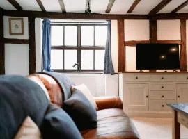 Ye Old Shop - Milton - Sleeps 12