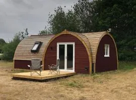 Muntjac Cabin