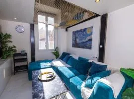 Duplex suite 50m de la plage Carré d'Or Nice