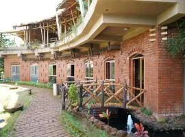 Bamboo And Bricks Resort, Panshet