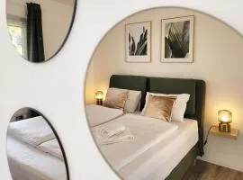 Neues Küstenjuwel mit erstklassiger Einrichtung direkt am Hafen "Momentic"