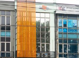 Behomy Urban Connect Bekasi，位于Padurenan的酒店