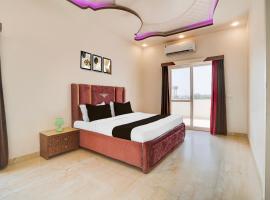 Hotel O The Grand Farm，位于斋浦尔的酒店