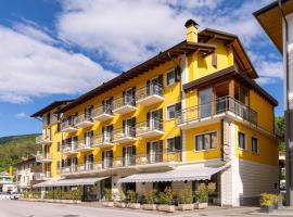 Hotel Posta，位于科马诺泰梅的酒店