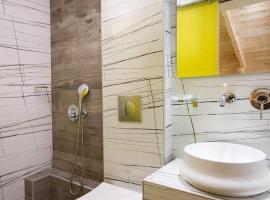 Lena，位于波托什的酒店