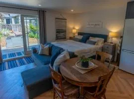 Garden Cottage and Bunkie at Horner Park