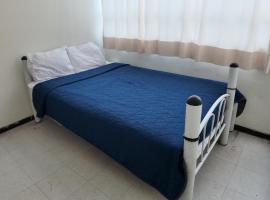 Hostal Ciudad de México - Habitaciones privadas con Wi-Fi en el centro histórico，位于墨西哥城的酒店