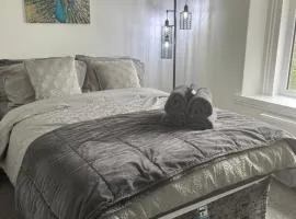 1 Bed Flat