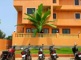 Hotel Spring Height Hotels Near Mall De Goa，位于波尔沃林的酒店