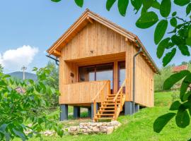 Wezly Tiny House，位于默古拉的小屋