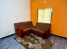 1bhk Corner Stay by Shivalaya