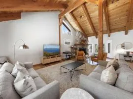 Bright & Modern Cabin Luxury Home in Carnelian Bay