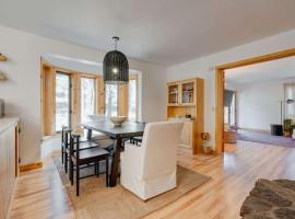 North Lake Hideaway Prime Locale for Outdoor Fun，位于阿尔卑斯山草甸的酒店