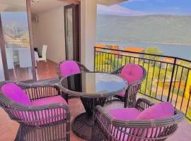 Kumbor sunny port with shared pool