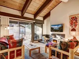 Alpine Meadows Peak 15 Min to Commons Beach