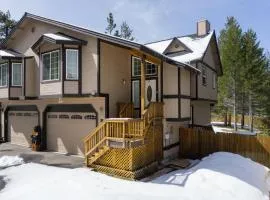 Moonlight Ridge - 30plus Day Vacation Home Rental