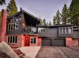 Sunset Cove Chic Tahoe Retreat