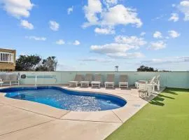 8478 - Seas the Breeze II