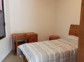 Casa Villa Real，位于托卢卡的自助式住宿