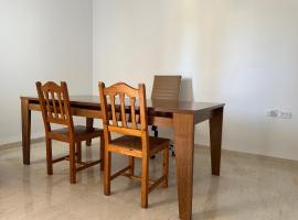 Double Room Downtown La Marsa- Near the sea，位于拉马萨的酒店