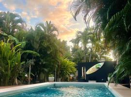 Cote Pacific Casitas，位于Huacas的酒店