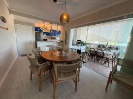 Apartamento em Ubatuba com vista para o mar