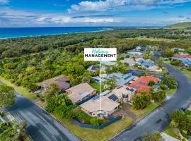 Ultimate Beachside Haven in Cabarita - Pet Friendly