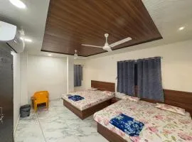 Hotel shree siddhivinayak