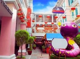 Private Rooms in Historic Manila Chinatown
