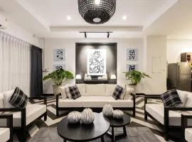 4 BR Big House Nimman