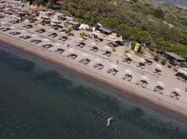 Assos Batık İskele Beach Hotel