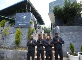 Green House Home Stay