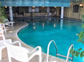 Regent Court - Seafront, Sandown - RETURN CAR FERRY FROM 92 POUNDS，位于桑当的酒店