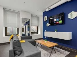 CozySuites Stunning 1BR in Downtown Pitts # 12