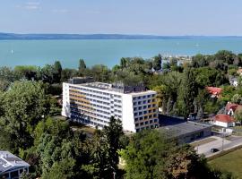 Lelle Hotel，位于巴拉通雷勒的酒店