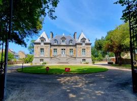 Manoir Le Castel & Villa Beaumaris，位于圣马洛的乡间豪华旅馆