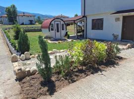 Къща за гости В 12 и 5，位于道那班亚的别墅