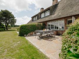 Hiidbloom - Hüs im Wattweg，位于坎彭的酒店