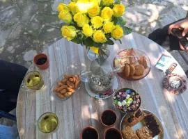 Davti Toon Guesthouse