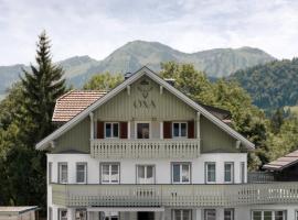 Hotel OXA，位于希蒂绍的酒店