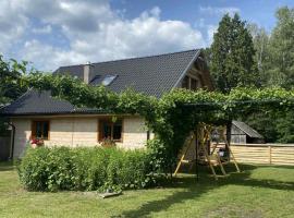 Agroturystyka Łazory nad Tanwią，位于Łazory的酒店