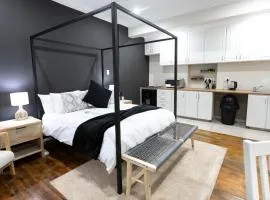 Hilton Avenue Retreat