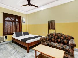 Hotel O Royal Residency，位于Chās的酒店