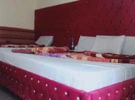 Moon light hotel